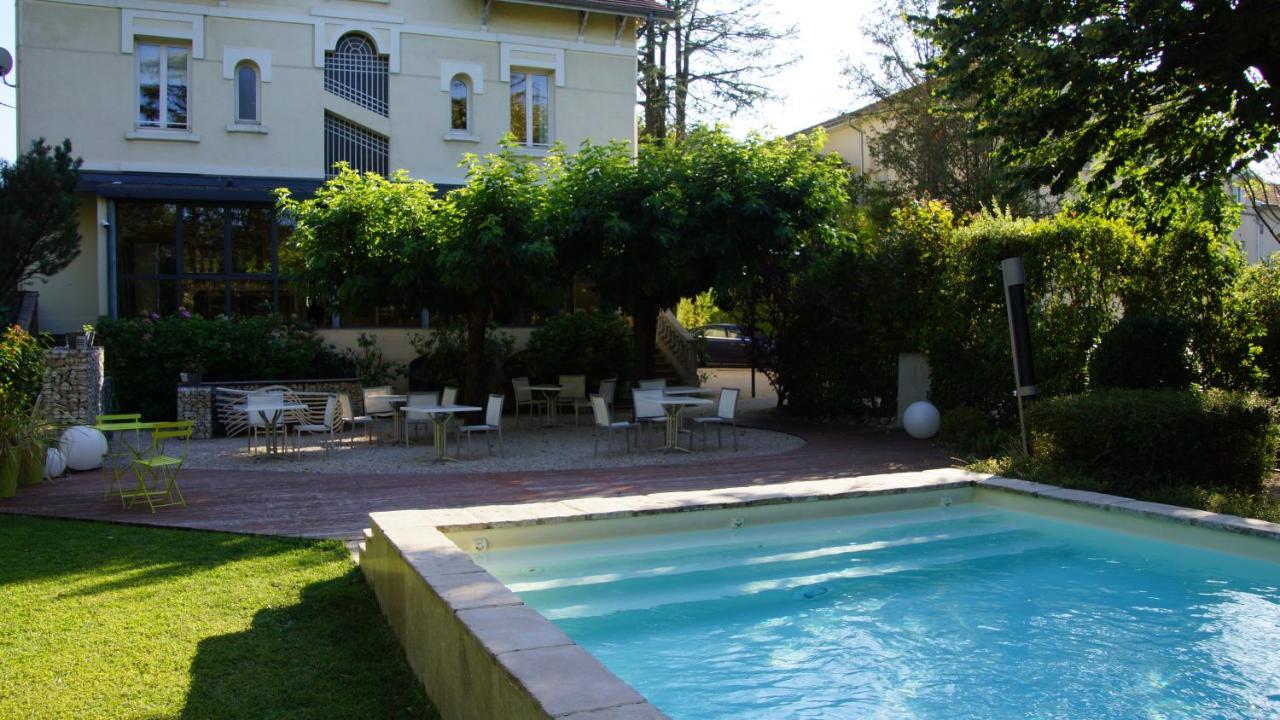 Hotel De Charme L'Oree Du Parc Romans-sur-Isere Bagian luar foto