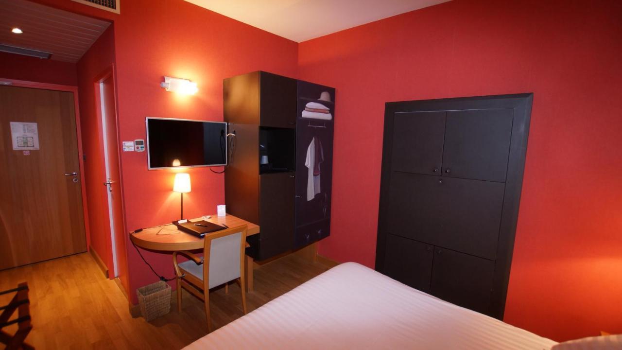 Hotel De Charme L'Oree Du Parc Romans-sur-Isere Bagian luar foto