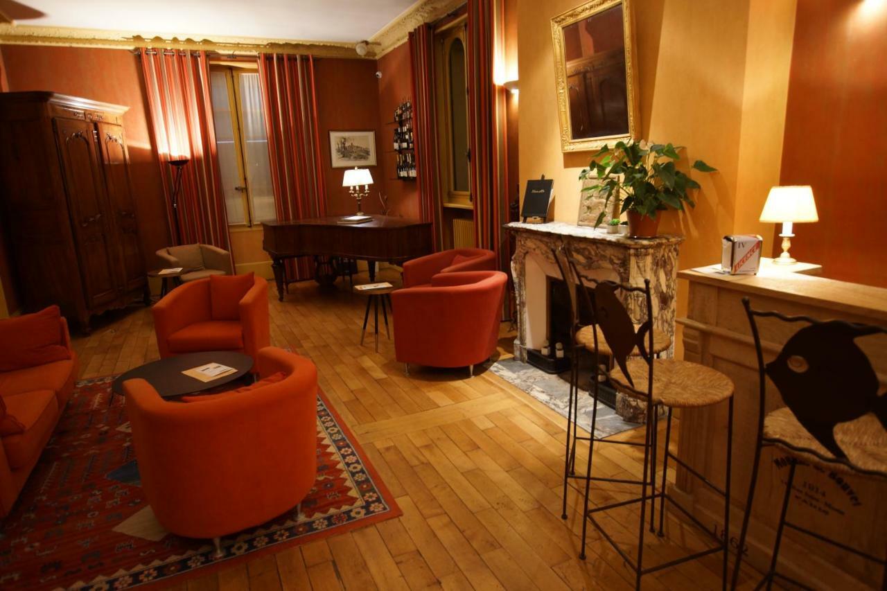 Hotel De Charme L'Oree Du Parc Romans-sur-Isere Bagian luar foto