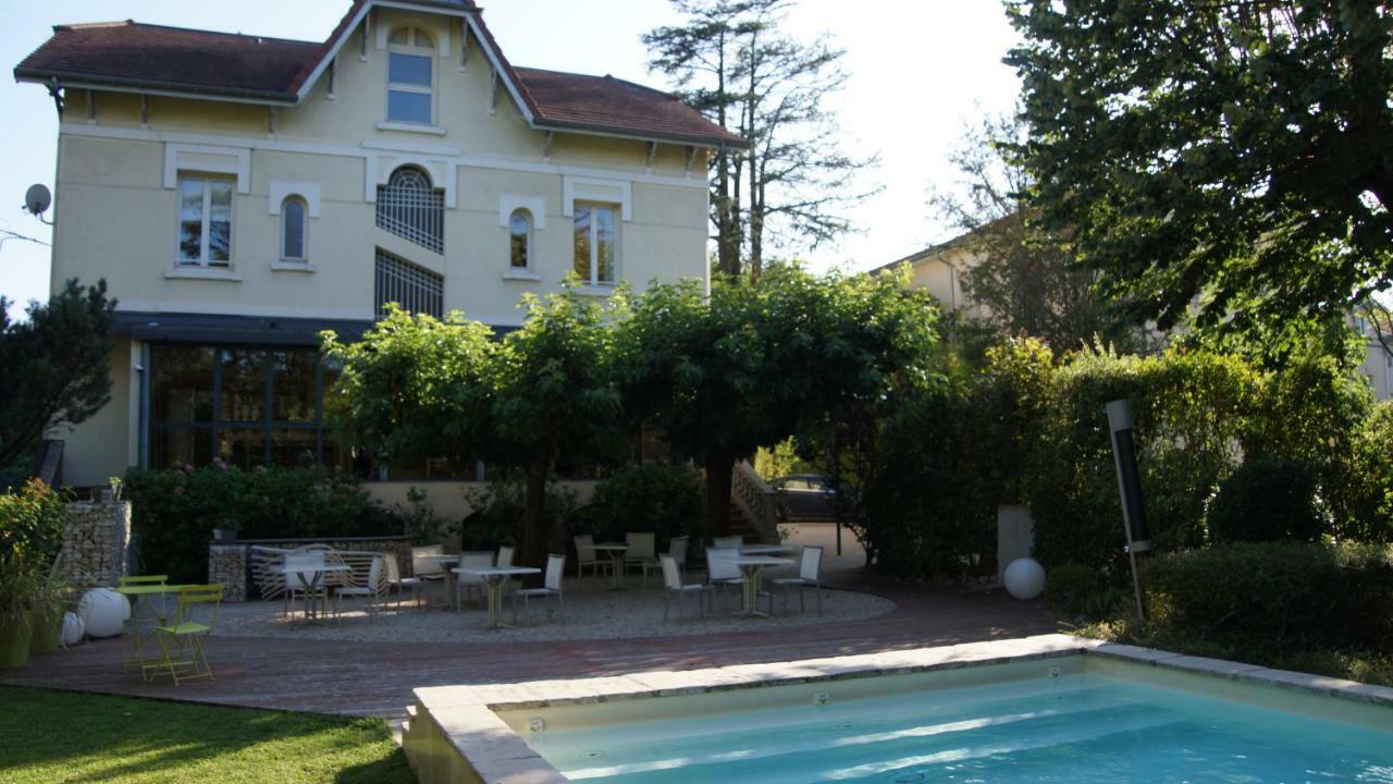 Hotel De Charme L'Oree Du Parc Romans-sur-Isere Bagian luar foto